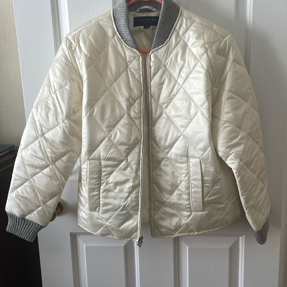 Marc New York cream bomber jacket with grey collar and sleeve cuffs. NWT S